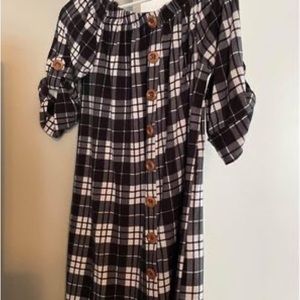 Women’s sweaters, dresses and jackets